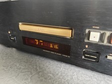 TEAC VRDS 10 CD PLAYER FULLY
