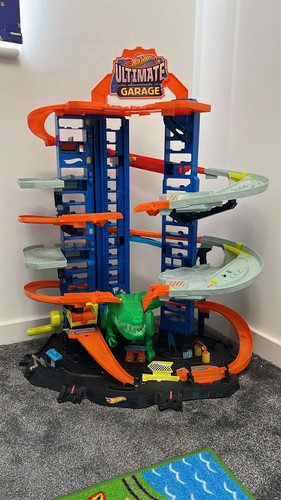 Hot wheels city - hot,