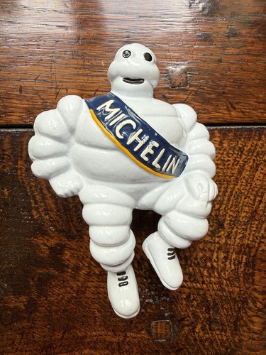 White metal michelin man car - white,