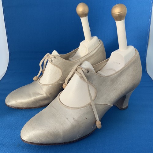 Antique silk wedding shoes - silk,