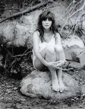 Stunning 10" x 8" HAND SIGNED