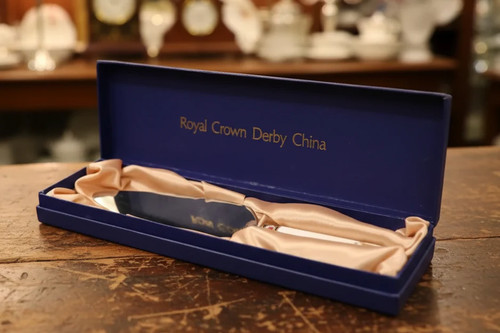 Royal crown derby house - house, of