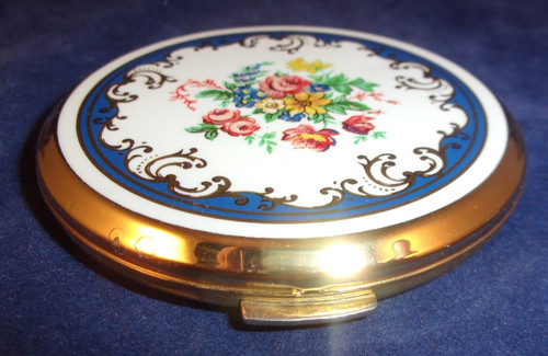 Vintage gold metal tone - gold,