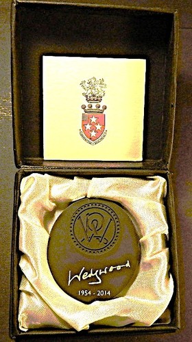Wedgwood gift commemorate - wedgwood,