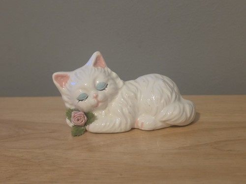 Vintage ceramic white persian - ceramic,