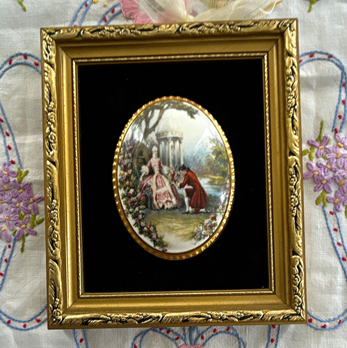 Staffordshire bone china - , gold