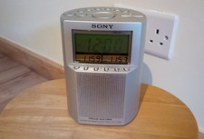 SONY Dream Machine -  Radio & Clock Alarm AM /FM - ICF- C793L - Digital Display