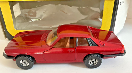 Corgi toys 319 jaguar - jaguar, xjs