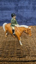 Beswick 1500 Boy On Palomino
