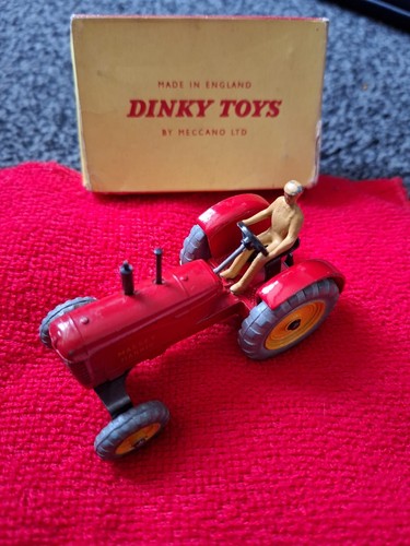 Dinky toys 300 massey - toys, no.300