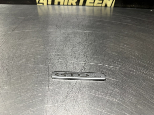 Pontiac gto dash - 04-06,