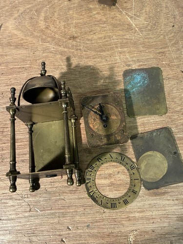 Vintage small smiths brass - small,