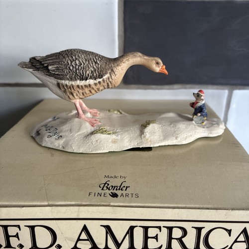 Border fine arts arrival - border,