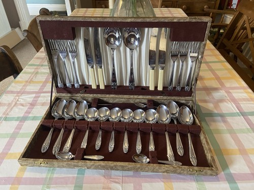 Canteen cutlery vintage - canteen,
