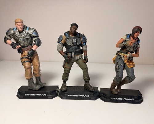 Mcfarlane gears war figures - gears,