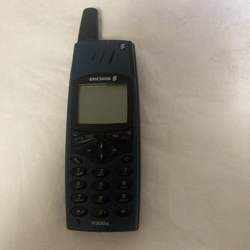 Ericsson r320s mobile phone - ,