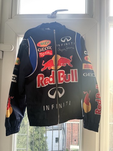 Vintage red bull jacket - red,
