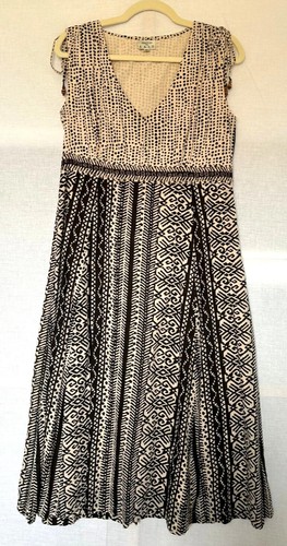 Anokhi for east - for, 12