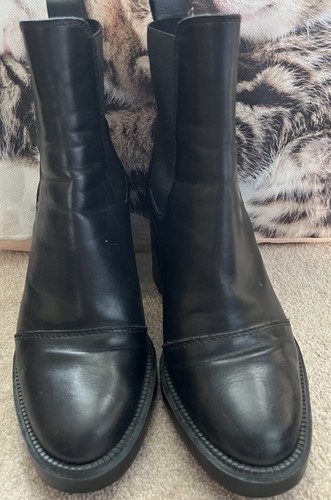Aquatalia russell bromley - russell,