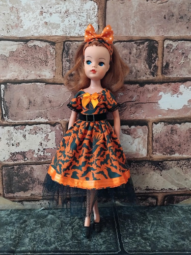 Tea dress for pedigree - tea,