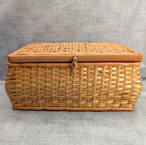 Vintage wicker effect - effect, plastic
