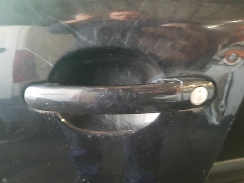 Front outer door handle - front, lh