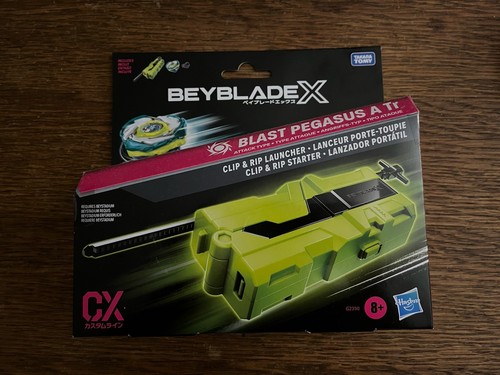 Beyblade clip and - x,