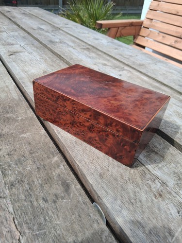 Vintage birdseye maple veneer - birdseye,