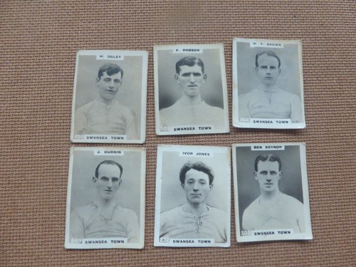 Pinnace football cigarette - pinnace,