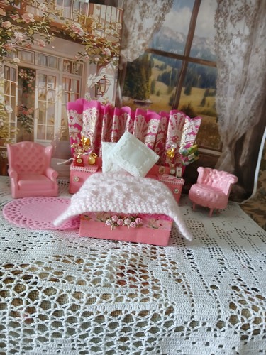 12th pink bedroom set please - 1/12th,