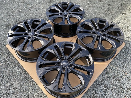 Ford puma transit - 17",