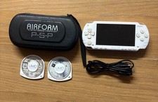 WHITE SONY PSP CONSOLE MODEL