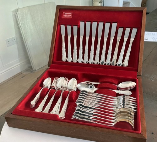 Vtg chippendale patt dubarry - vtg,