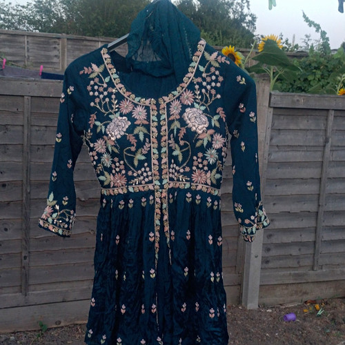 Gul ahmed lawn - gul,