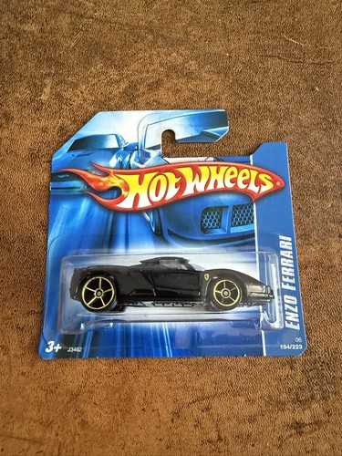 2006 hot wheels collectors - hot,