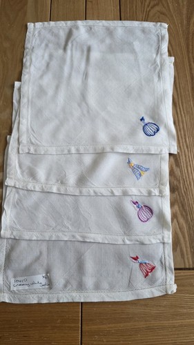 Vintage creamy white - x4,