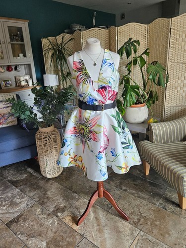 Karen millen tropical flower - karen,
