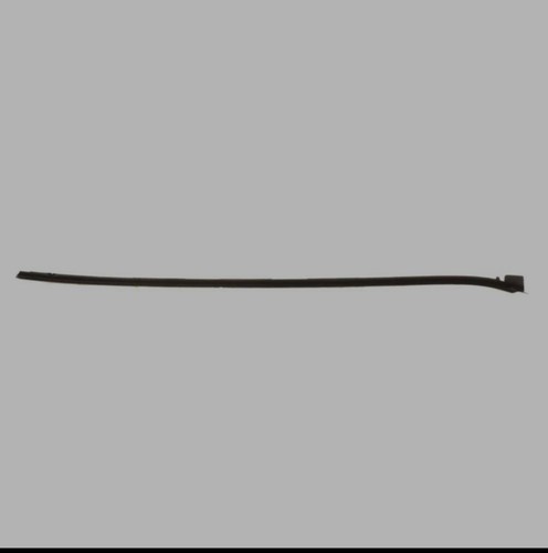 Ford mondeo windscreen strip - windscreen,