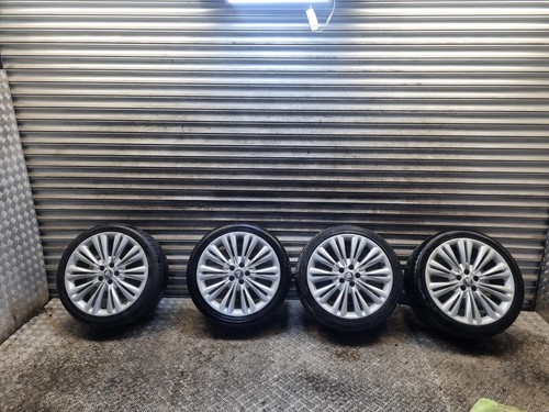 Jaguar alloy wheel - alloy,