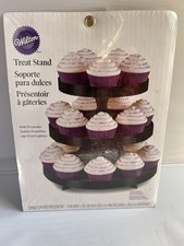 Wilton Treat Pop Stand 3-Tier