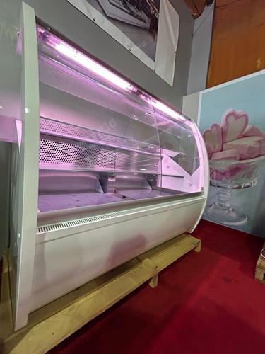 Cake display fridge - fridge, long