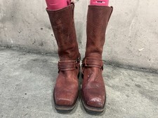 Frye Women’s 12R Belted