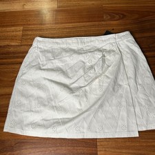 Lulus White Eyelet Broderie