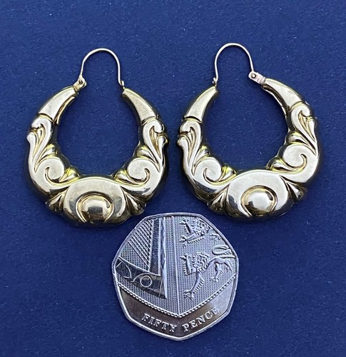 Large 9ct yellow gold - 9ct,