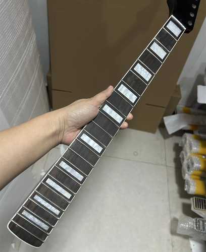 Reverse head 22fret - reverse, maple