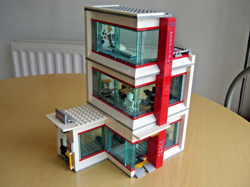 Lego city hospital 60204 - hospital,