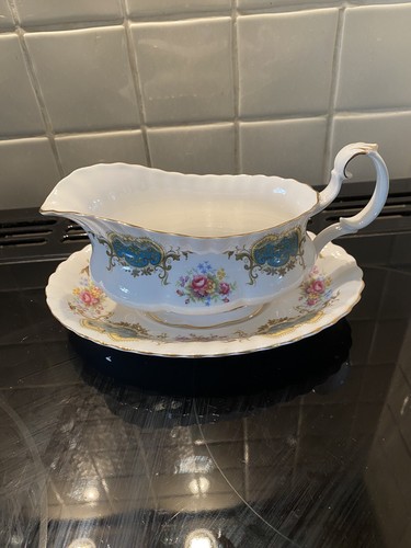 Royal albert berkeley gravy - royal,
