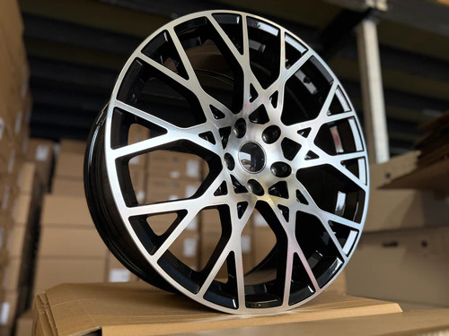 Rs3 style alloy wheels - 18",