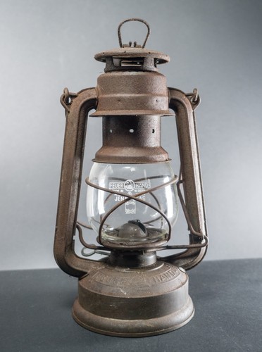 Feuerhand baby 275 kerosene - no,