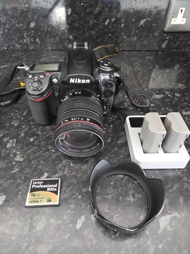Nikon d700 1mp digital - nikon,